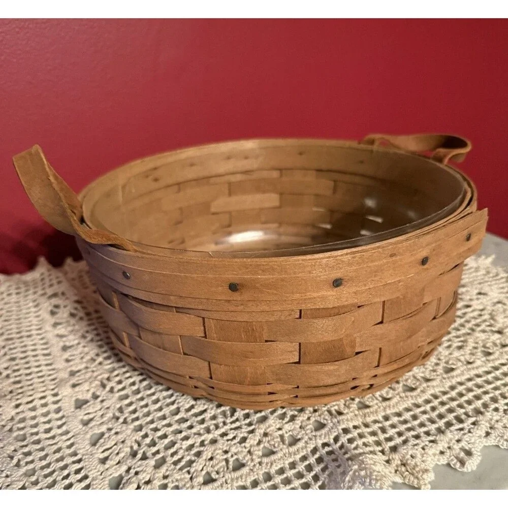 Longaberger Round Basket Vintage 1986 with Leather Handles 10”